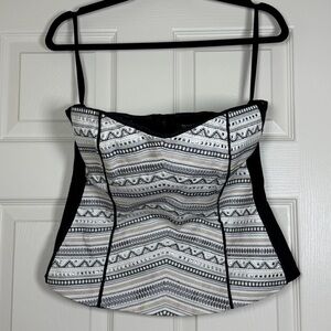 White House Black Market Studded Corset Style Strapless Top Going Out Glam Sz 8